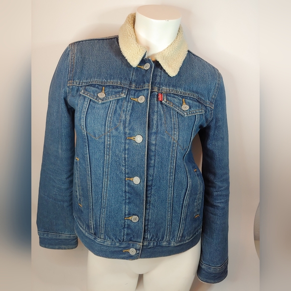 Levi's Denim Jacket Levi's Sherpa lined Denim Jacket XS Women’s Levi Jacket Coat - Picture 10 of 10